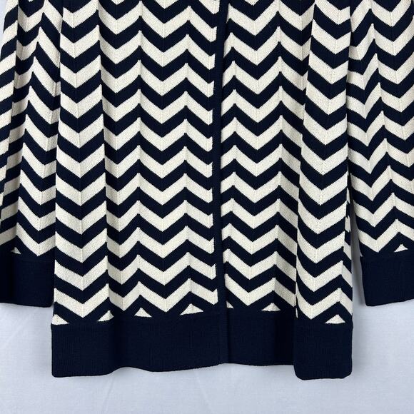 St. John Herringbone One Button Cape Cardigan Sweater Made in USA Women's Size 4 - Picture 3 of 10